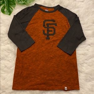 SF Giants quarter sleeve shirt
